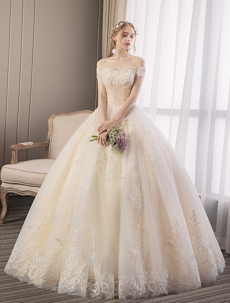 2023 Off White Sexy Boat Neck Wedding Dress Beautiful Lace Flower Ball Gown Off The Shoulder Princess Bridal Dress Custom Made