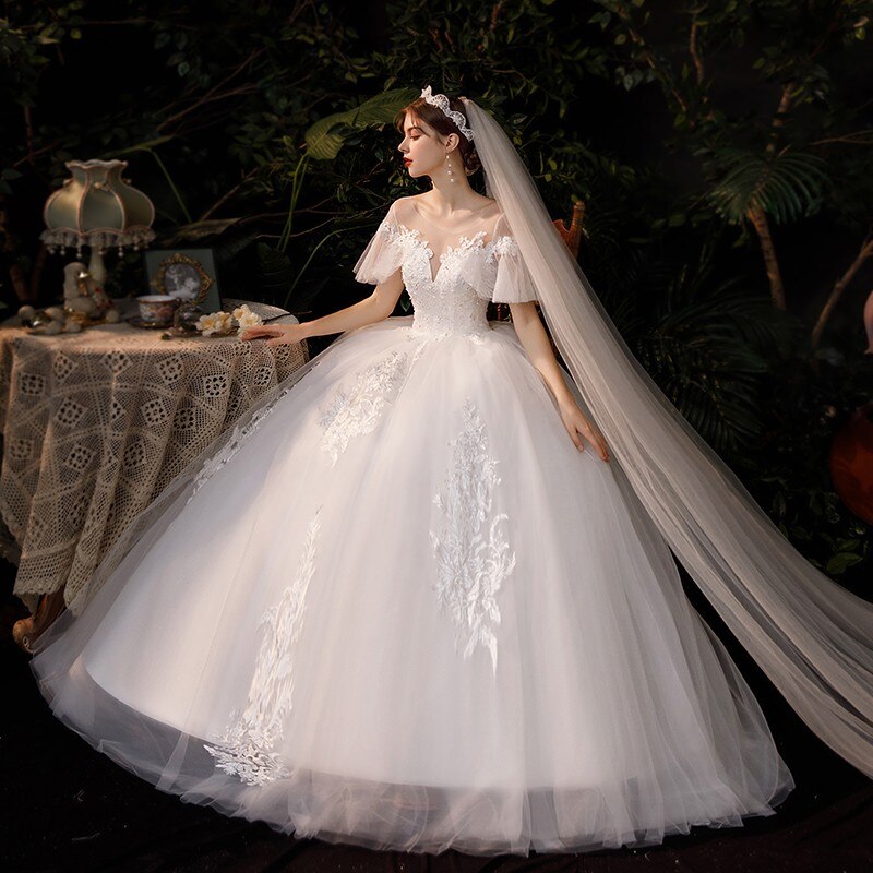 Short Sleeve Lace Wedding Dresses Luxury Bridal Lace Up Ball Gown