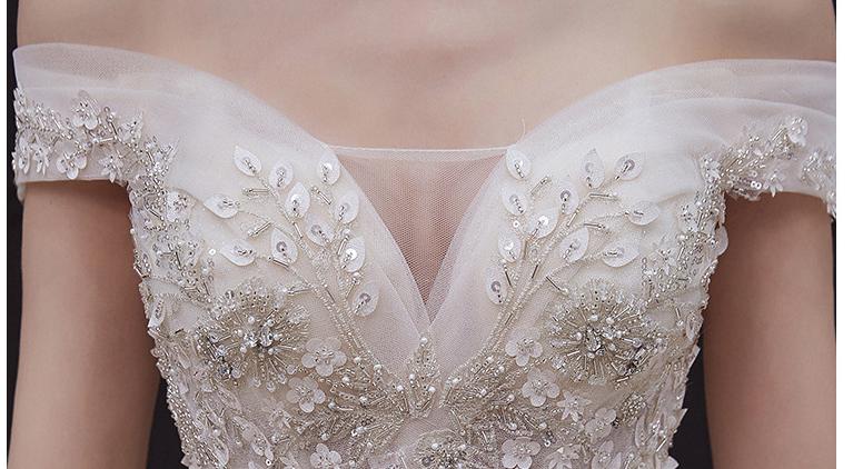 Luxury Handmade Boat Neck Wedding Dress With Train Lace Flower Bridal Dress Elegant Off The Shoulder Ball Gown