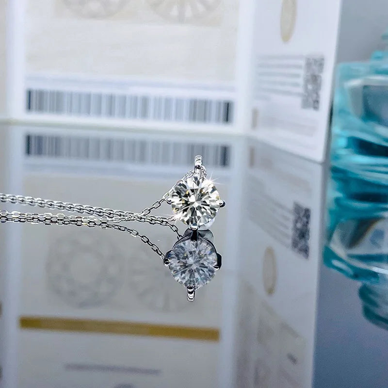 Trendy 925 Sterling Silver 1-3 Carat D Color Moissanite Pendant Necklace