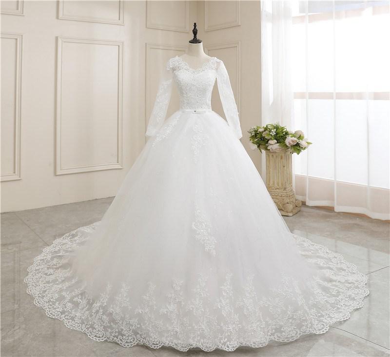 Lace Embroidery Half Sleeve Wedding Dresses Long Train Wedding Gown Belt V Neck Elegant