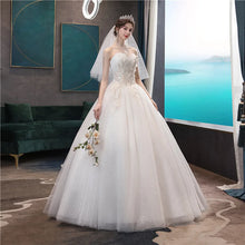 Load image into Gallery viewer, Wedding Dress Gryffon Classic Strapless Wedding Gown With Train Lace Up Ball Gown
