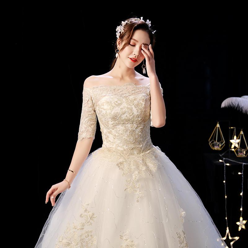 Elegant Boat Neck Sweep Train Princess Wedding Gowns Champagne Lace