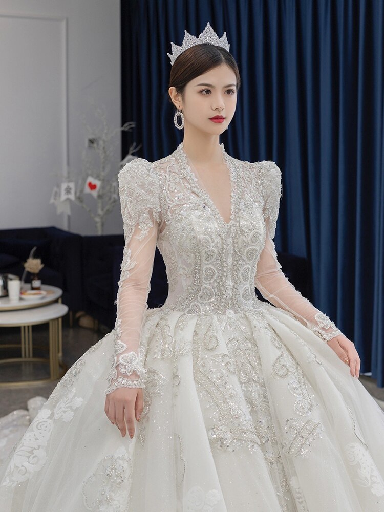 Long Sleeved Winter V Neck Luxury Long Sweep Train Beading Princes Wedding Gown