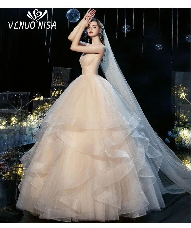 Wedding dress Sexy Deep V Neck Ball Gowns Spaghetti Straps Off White Champagne Tulle Bridal Dress