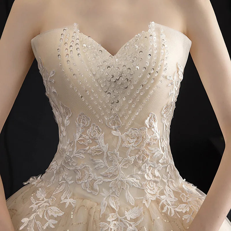 New Korean Lace Strapless Sexy Dubai Wedding Dresses Spring Bridal Gown Cheap Wedding Gowns