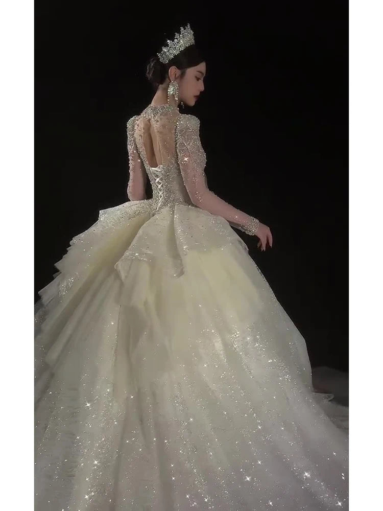 High End Long Sleeved Wedding Dress Bride Ball Gown Princess Exquisite Vintage