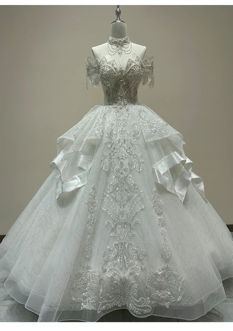 Luxury Boat Neck Wedding Dress Beading Lace Up Applique Bridal Dress Ball Gown