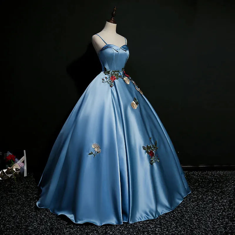 Elegant Ball Gown Women Satin Appliques Quinceanera Dresses