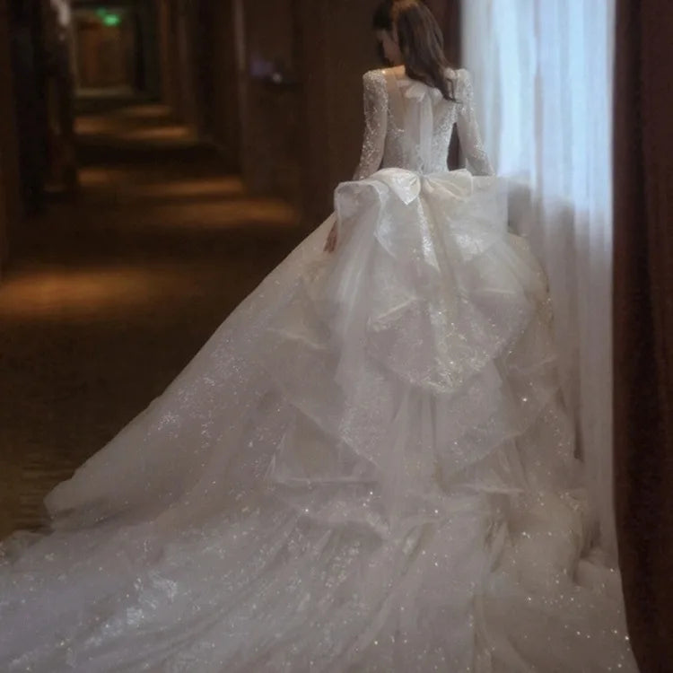 Long Sleeved Vintage Elegant Wedding Dress For Women Lace Sequined Beading Princess Ball Gown