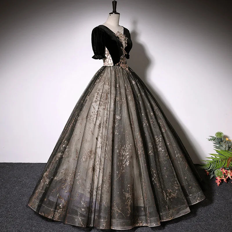 Fashion Ball Gown Women Quinceanera Dresses Sequins V Neck