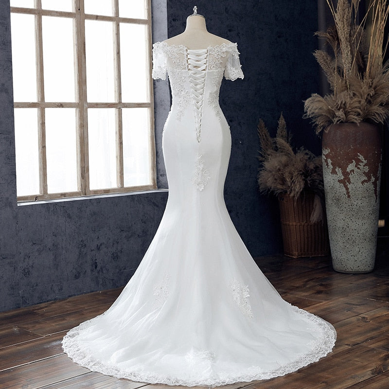 Lace Applique Wedding Dress Boat Neck Lace Up Short Sleeve Mermaid Bridal Dress