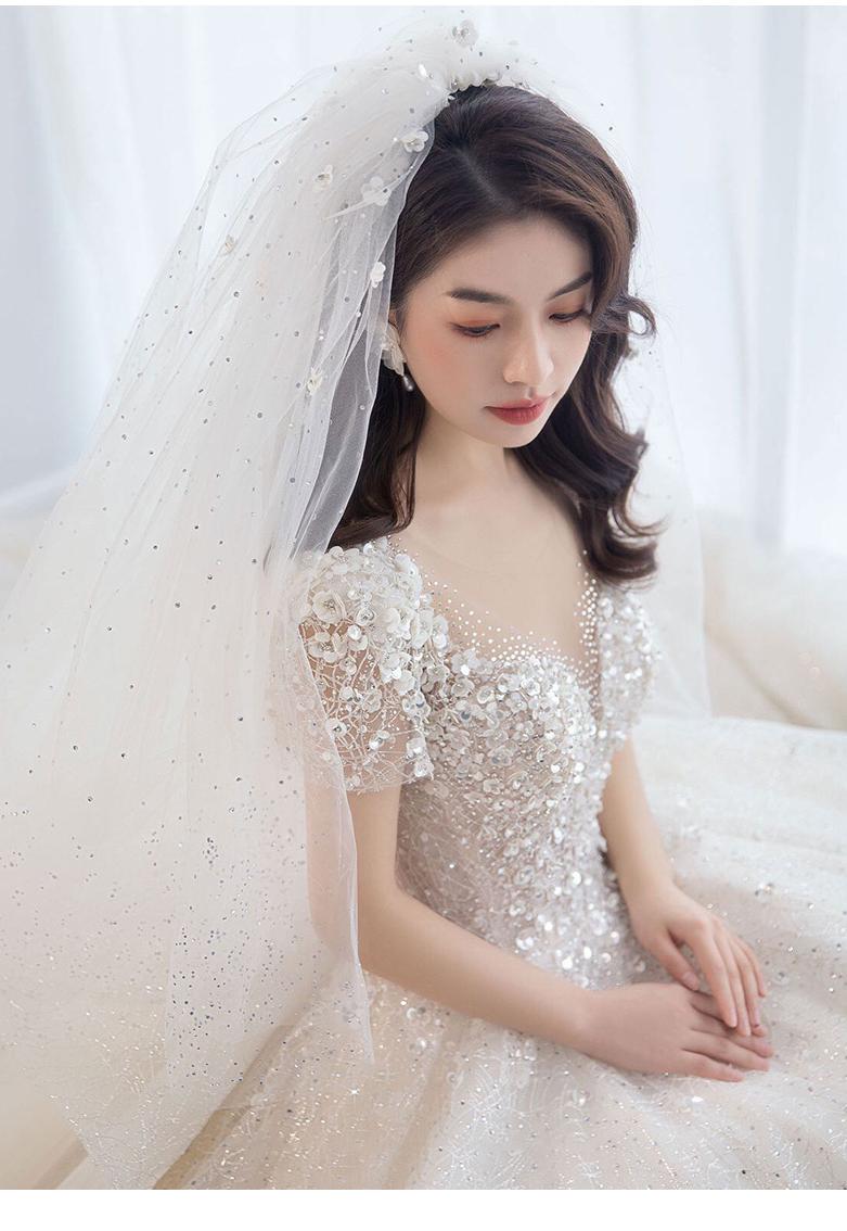 Luxury Short Sleeve Wedding Dress 2023 New Bridal Dress V Neck Beading Shinning Ball Gown Sweep Train