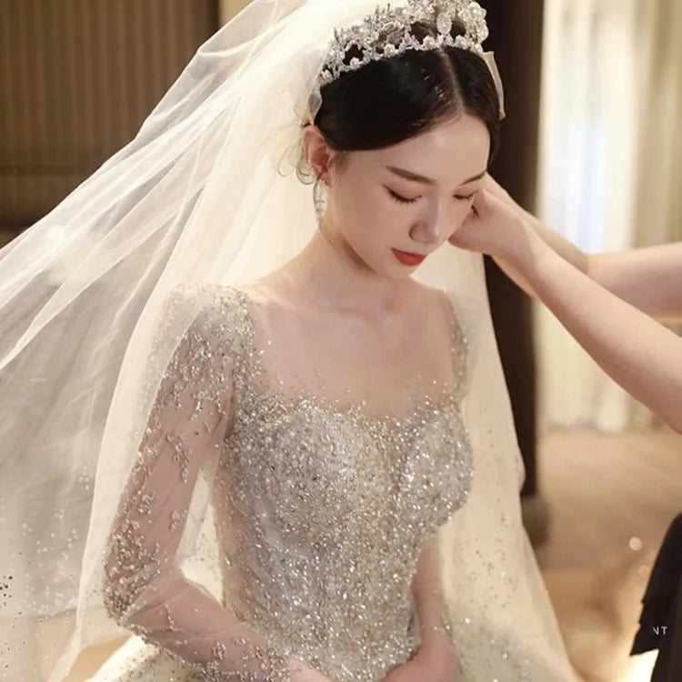 Long Sleeved Vintage Elegant Wedding Dress For Women Lace Sequined Beading Princess Ball Gown