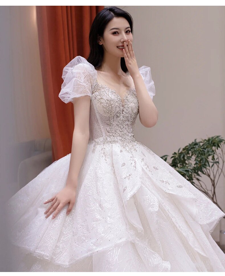 Embroidery Beaded Bubble Sleeveless Princess Wedding Gown