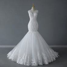 Load image into Gallery viewer, Classic O Neck Mermaid Wedding Dress With Small Train
