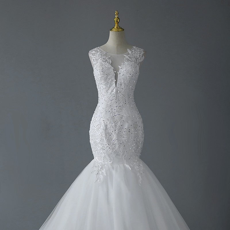 Classic O Neck Mermaid Wedding Dress With Small Train