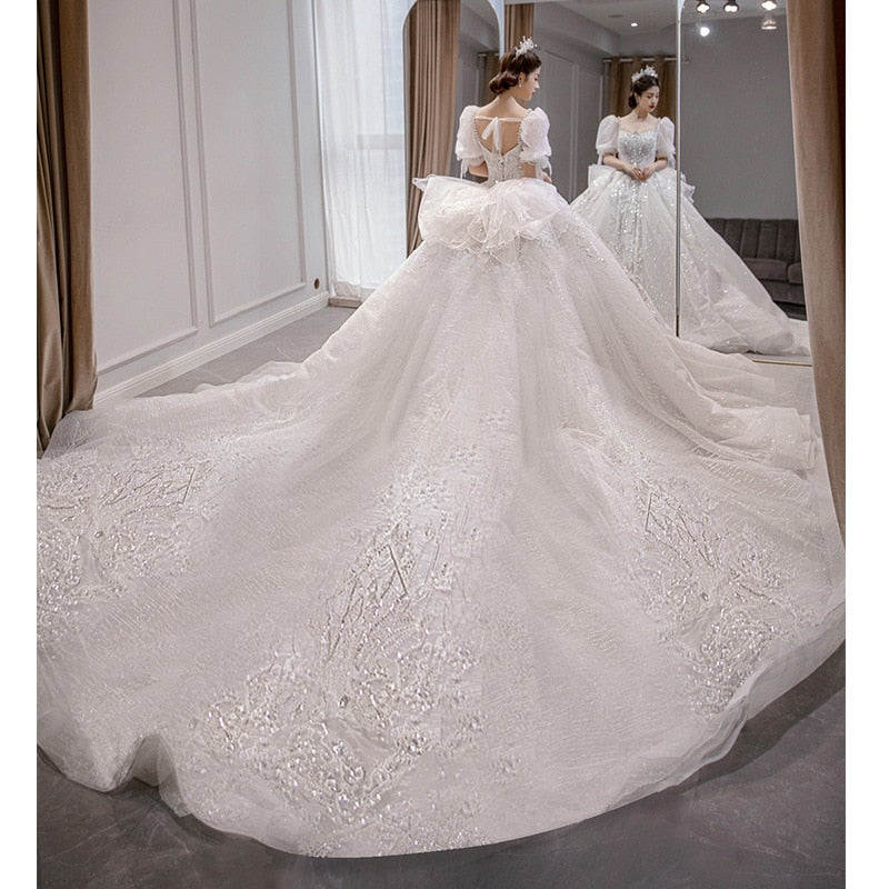 Short Puff Sleeve Bridal Embroidered Organza And Tulle Sweetheart Heart Lace Wedding Gowns