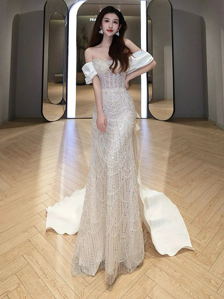White Shiny Beading Evening Dresses Gorgeous Mermaid Host Light