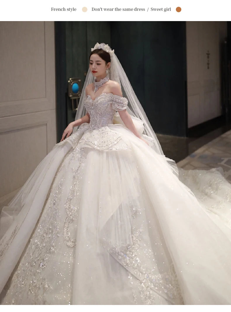 Luxury Wedding Dresses Witn Train Classic Boat Neck Wedding Ball Gown