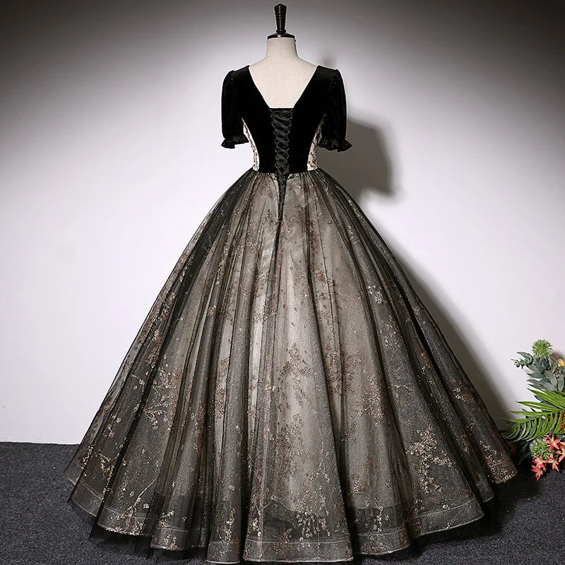 Fashion Ball Gown Women Quinceanera Dresses Sequins V Neck
