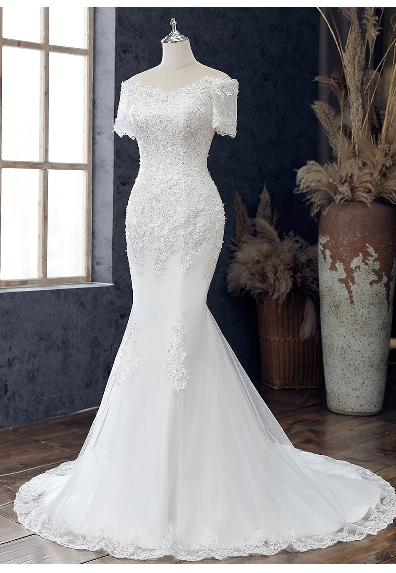 Lace Applique Wedding Dress Boat Neck Lace Up Short Sleeve Mermaid Bridal Dress