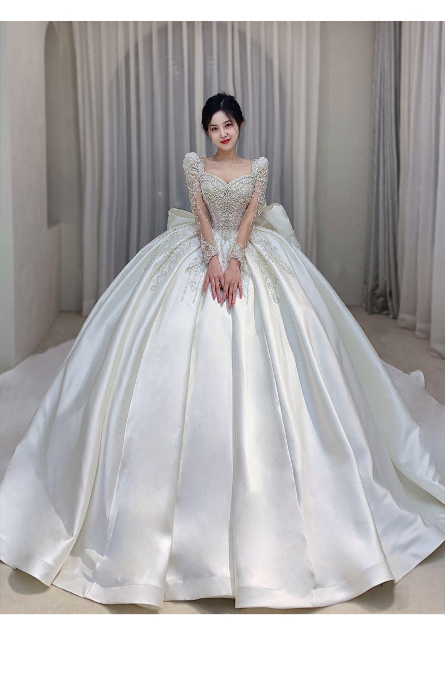Long Sleeve Wedding Trailing Satin Lace Embroidery Bridal Dresses