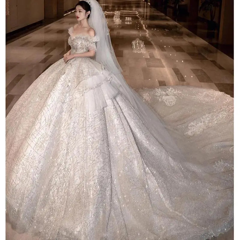 Off The Shoulder Luxury Wedding Dress Lace Embroidery Princess Ball Gown Elegent Sequin Bridal Dress Long Train