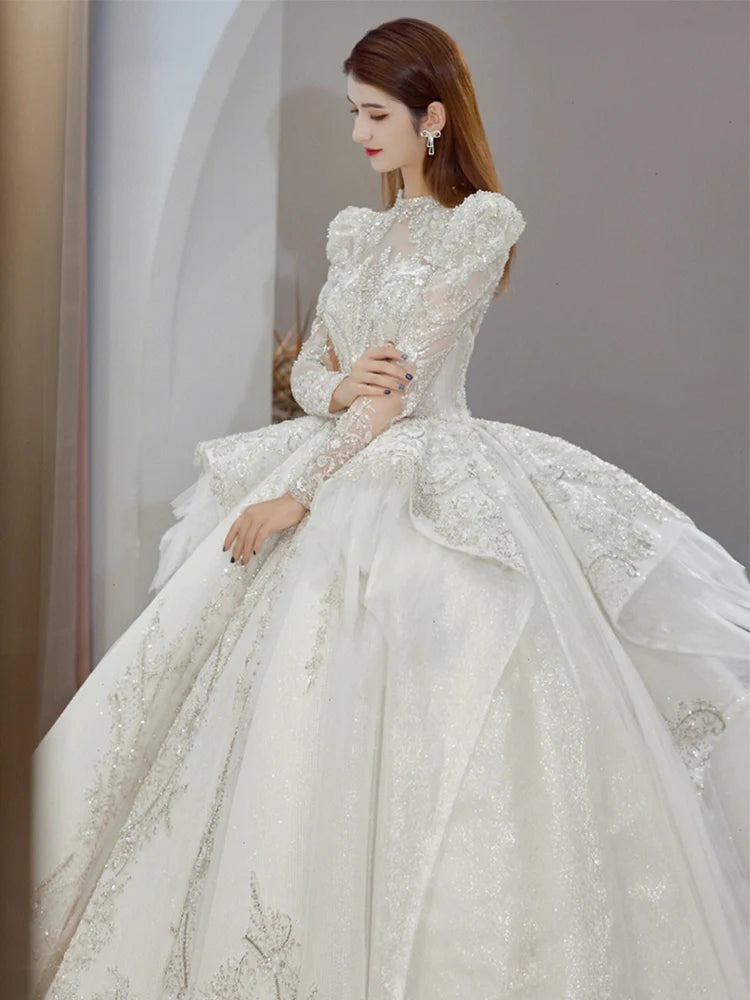 Winter Retro Vintage Wedding Dress For Bridals Long Sleeve Lace Appliques Beading Princess Ball Gown