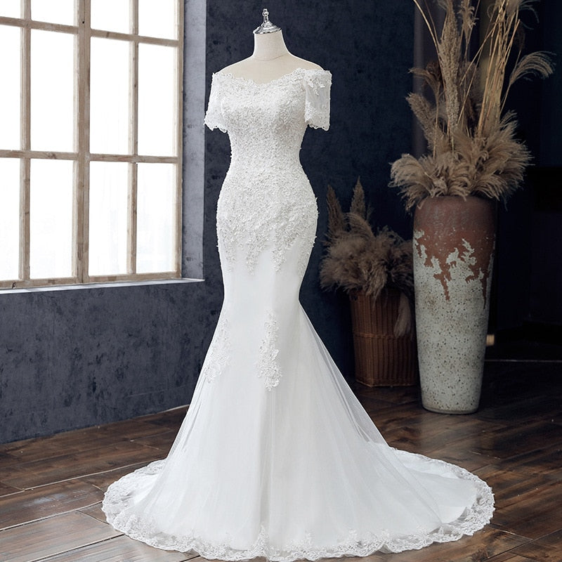 Lace Applique Wedding Dress Boat Neck Lace Up Short Sleeve Mermaid Bridal Dress