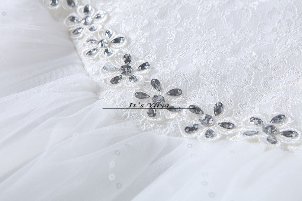 Free Shipping White or Red Cheap Lace Wedding Dress Princess Wedding Frocks Lace up Fashion Vestidos De Novia Ball gown HS587