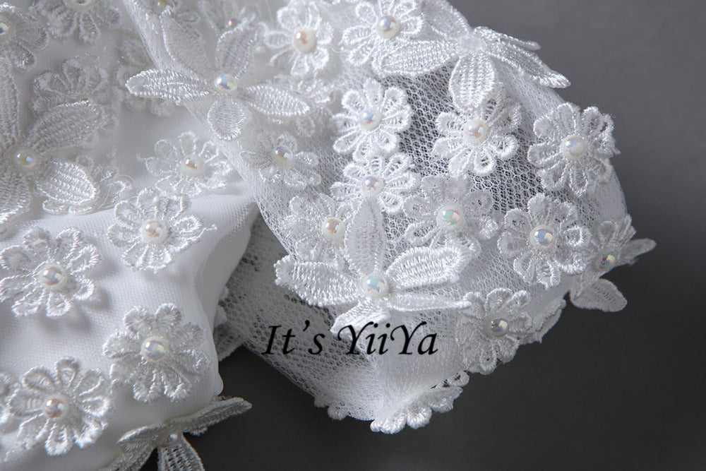 Free Shipping Appliques Wedding dresses Strapless Vestidos De Novia Off white dress Bridal Ball gowns Sleeveless Frocks IY032