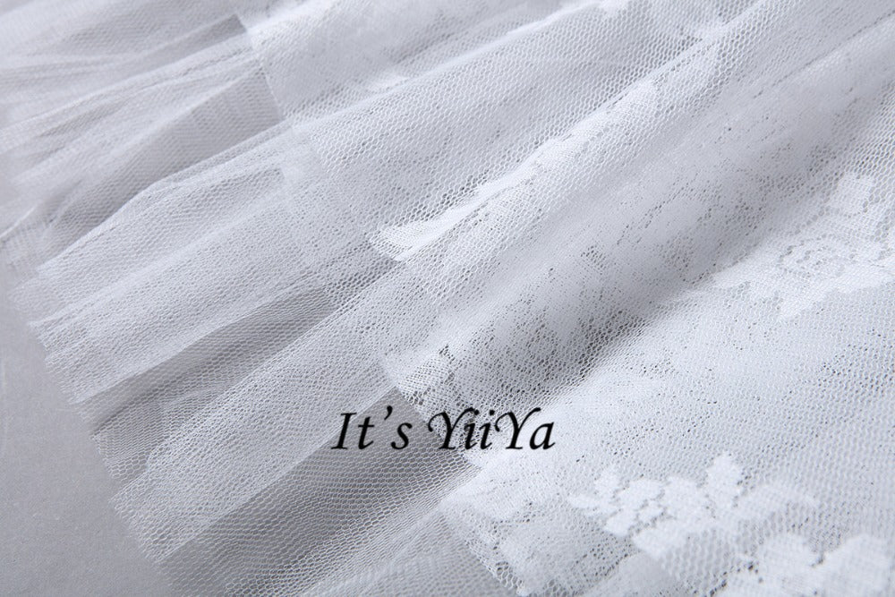 Free Shipping Appliques Wedding dresses Strapless Vestidos De Novia Off white dress Bridal Ball gowns Sleeveless Frocks IY032