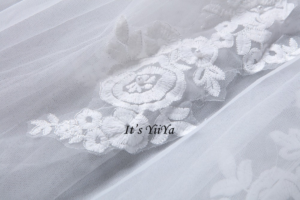 Free Shipping Boat neck Vestidos De Novia Off white dress Bridal Ball gowns Sleeveless Frocks Elegant Wedding dresses IY029