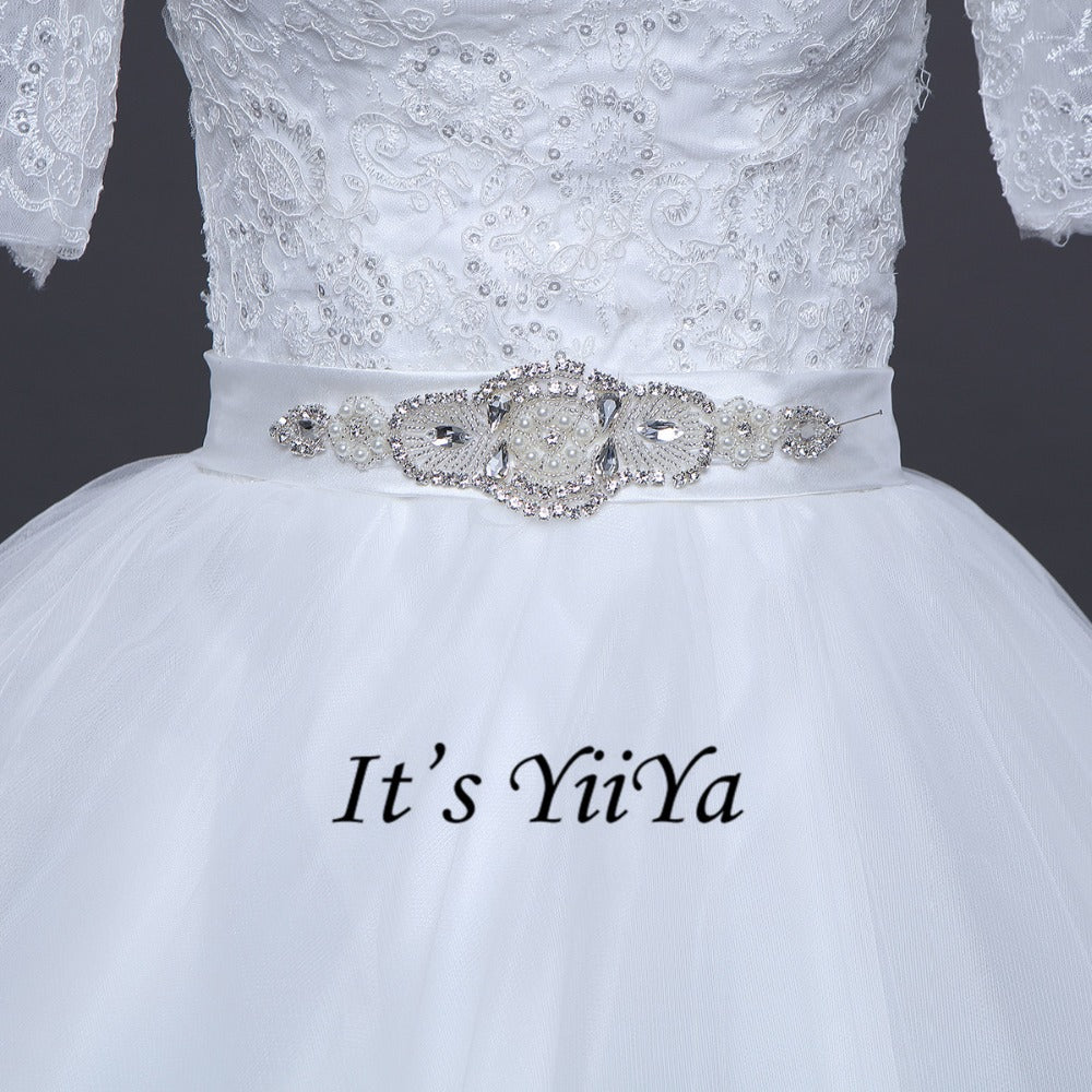 2017 New Arrival Free Shipping Off white Wedding dresses Boat Neck Bridal Ball gowns Half Sleeve Frocks Vestidos De Novia IY022