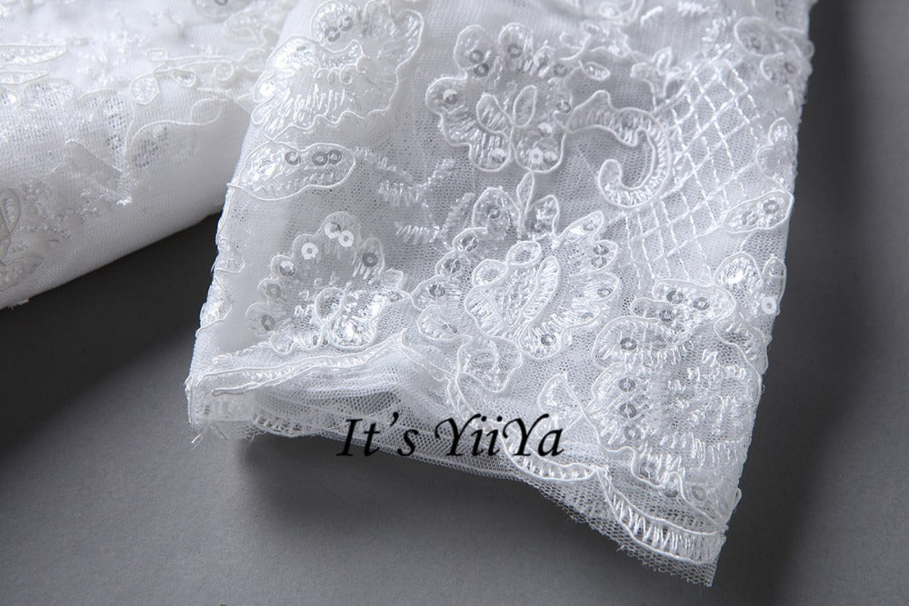 2017 New Arrival Free Shipping Off white Wedding dresses Boat Neck Bridal Ball gowns Half Sleeve Frocks Vestidos De Novia IY022