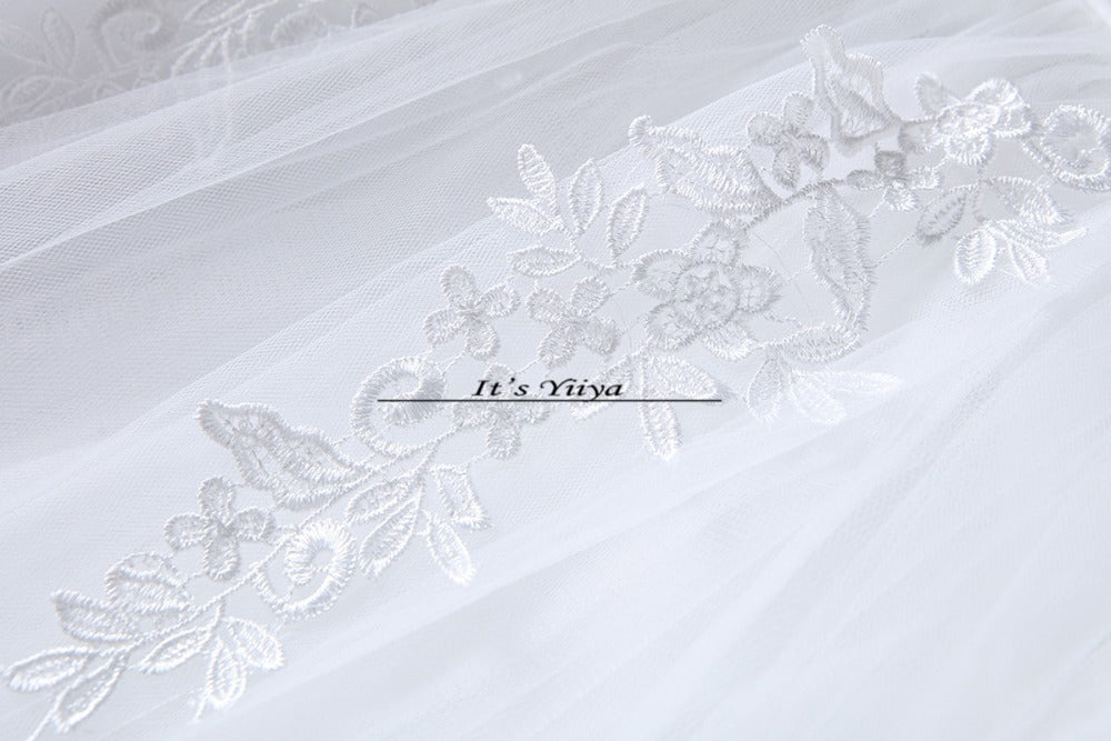 Free shipping 2016 V-neck White Bride Princess Fashion Vestidos De Novia Bride Wedding Ball Gowns Cheap Wedding Frocks HS227