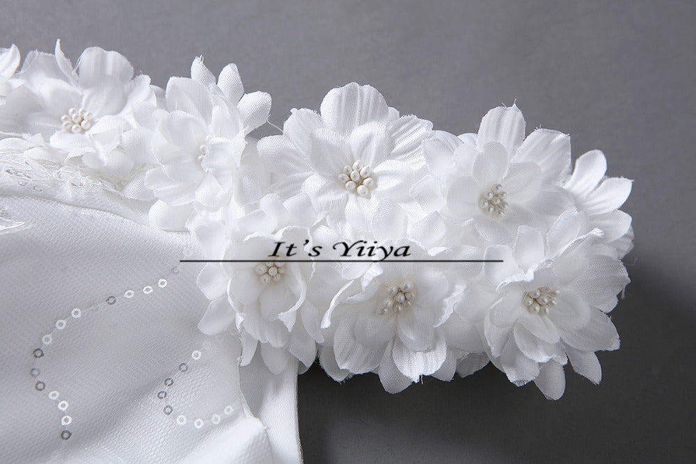 DHL Free Shipping New Train White Vestidos De Novia Design Bride Wedding frocks Boat Neck Flowers Bridal Wedding dresses TH82