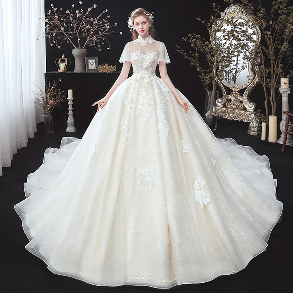 Ball Gown Dress Modern Short Sleeve Luxury Hochzeitskleid High Neck