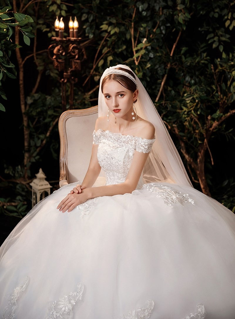 Lace Boat Neck Ball Gown Wedding Dresses Sweetheart Simple Princess Illusion Applique Bridal Gowns Casamento