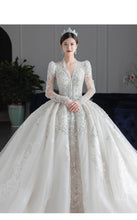 Load image into Gallery viewer, Long Sleeved Winter Wedding Dress 2023 New V Neck Luxury Beading Princes Wedding Gown Vestido De Noiva

