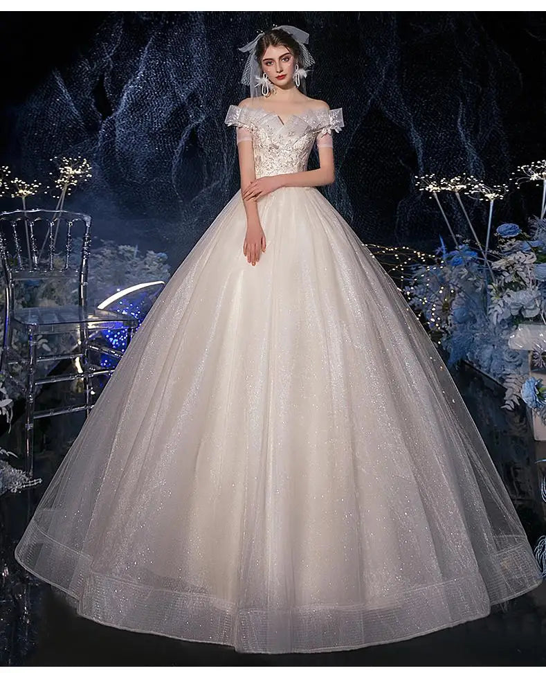Lace Appliques Sweet Elegant Off Shoulder Sequined Bride Princess Gowns