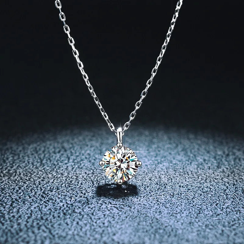 Trendy 925 Sterling Silver 1-3 Carat D Color Moissanite Pendant Necklace