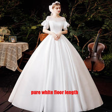 Load image into Gallery viewer, Luxury Bridal Dress With Train Princess Vintage Ball Gown Customize
