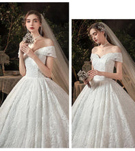 Load image into Gallery viewer, Elegant Boat Neck Wedding Gown With Train Princess Luxury Lace
