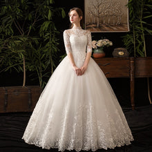 Load image into Gallery viewer, Lace Muslim Wedding Dress 2023 New High Neck Half Sleeve Wedding Gown Vintage Bridal Gown
