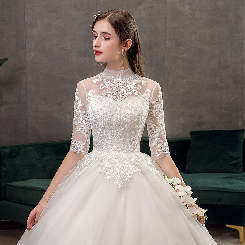Lace Embroidery Wedding Dress With Big Train 2023 High Neck Half Sleeve Wedding Gown Vintage Bridal Gown