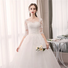 Load image into Gallery viewer, Half Sleeve Lace Wedding Dress New Lace Up Ball Gown Princess Luxury Appliques Wedding Dresses
