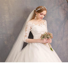 Load image into Gallery viewer, Grande Taille 2023 New The Half Sleeve Ball Gown Luxury Lace Embroidery Wedding Dress
