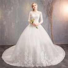 Load image into Gallery viewer, Grande Taille 2023 New The Half Sleeve Ball Gown Luxury Lace Embroidery Wedding Dress
